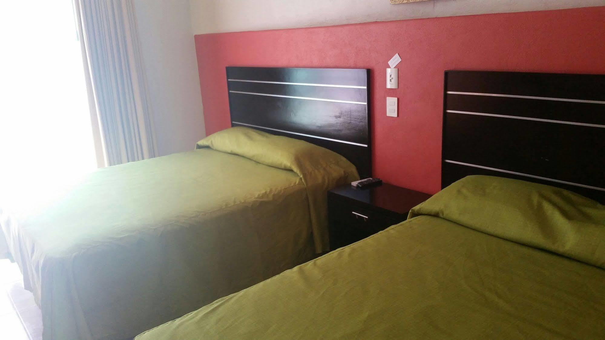 Hotel Y Suites Los Encantos Sayulita Eksteriør bilde